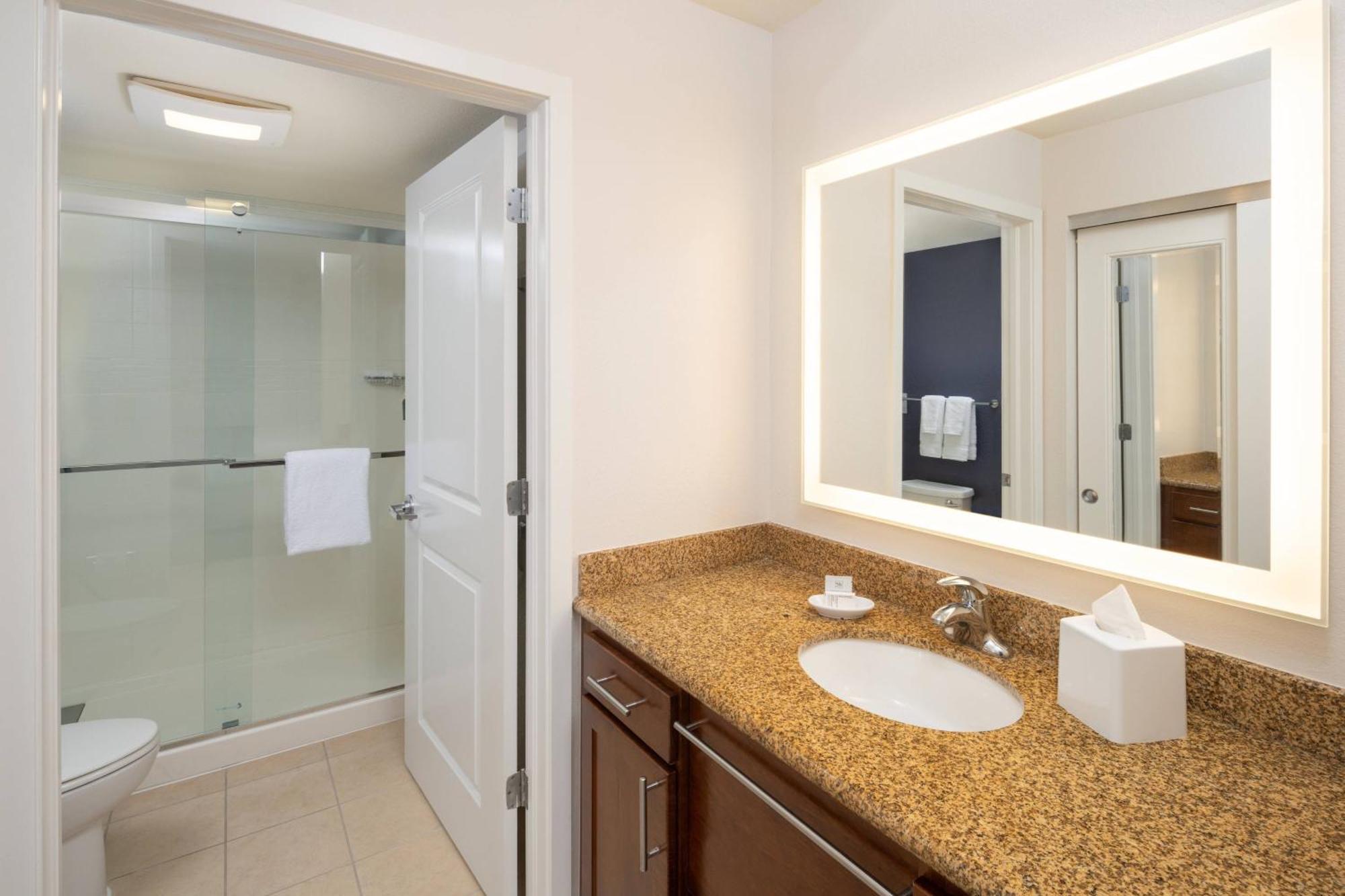 Residence Inn By Marriott Miami Airport Экстерьер фото